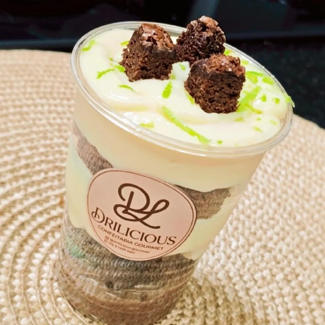 Copo da Felicidade mousse de limão